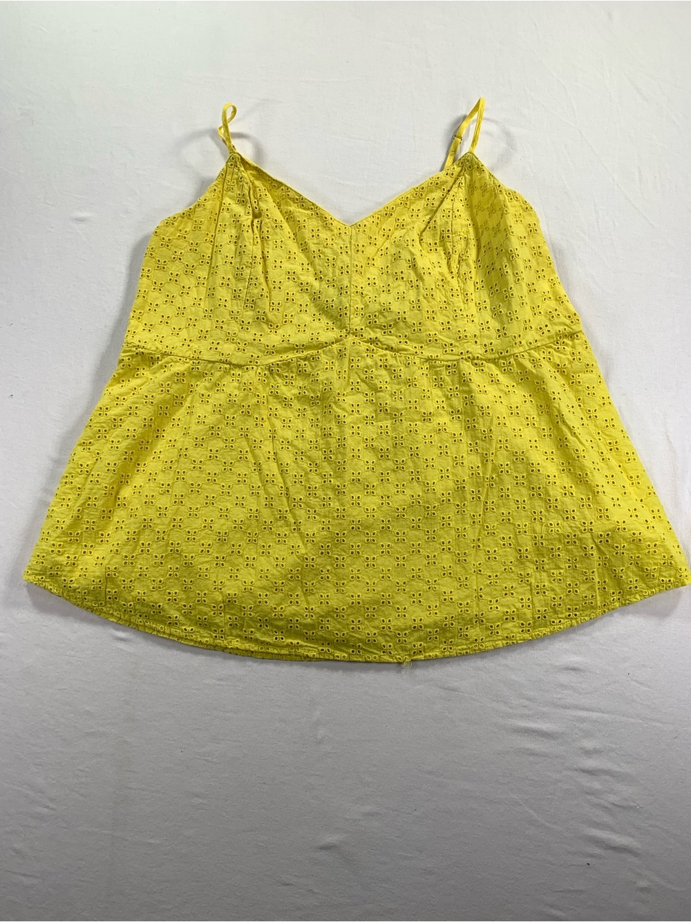 Lane Bryant Daisy Yellow Eyelet Camisole Tank Summer Top Market Coastal Size 16